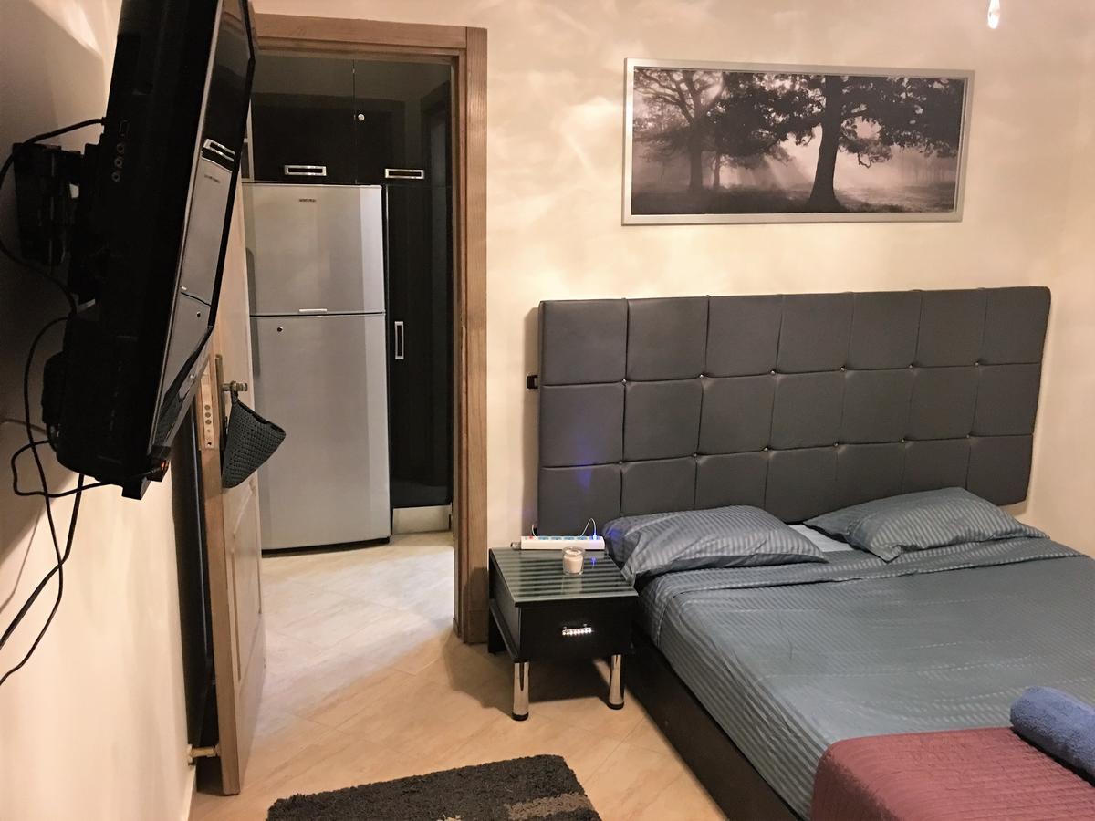 Apartman Pool View At British - Unit 13 *